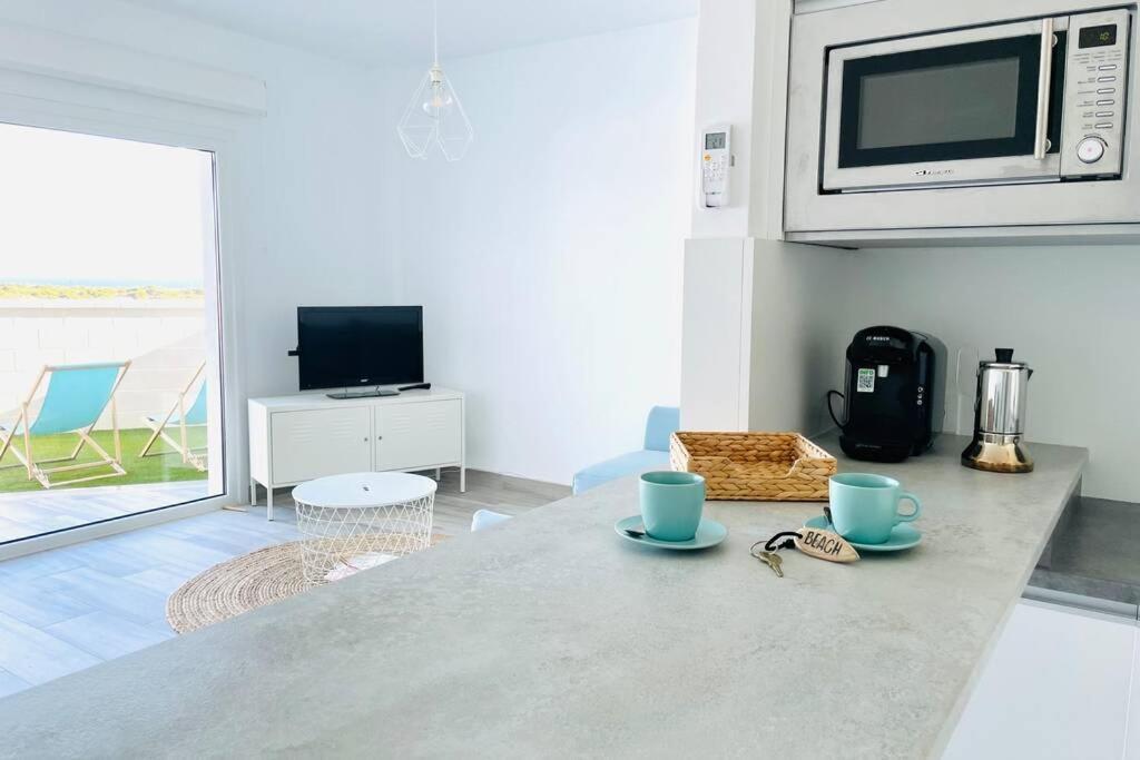 Precioso Apartamento Con Vistas Parciales, Garaje Y Piscina Tarifa Kültér fotó